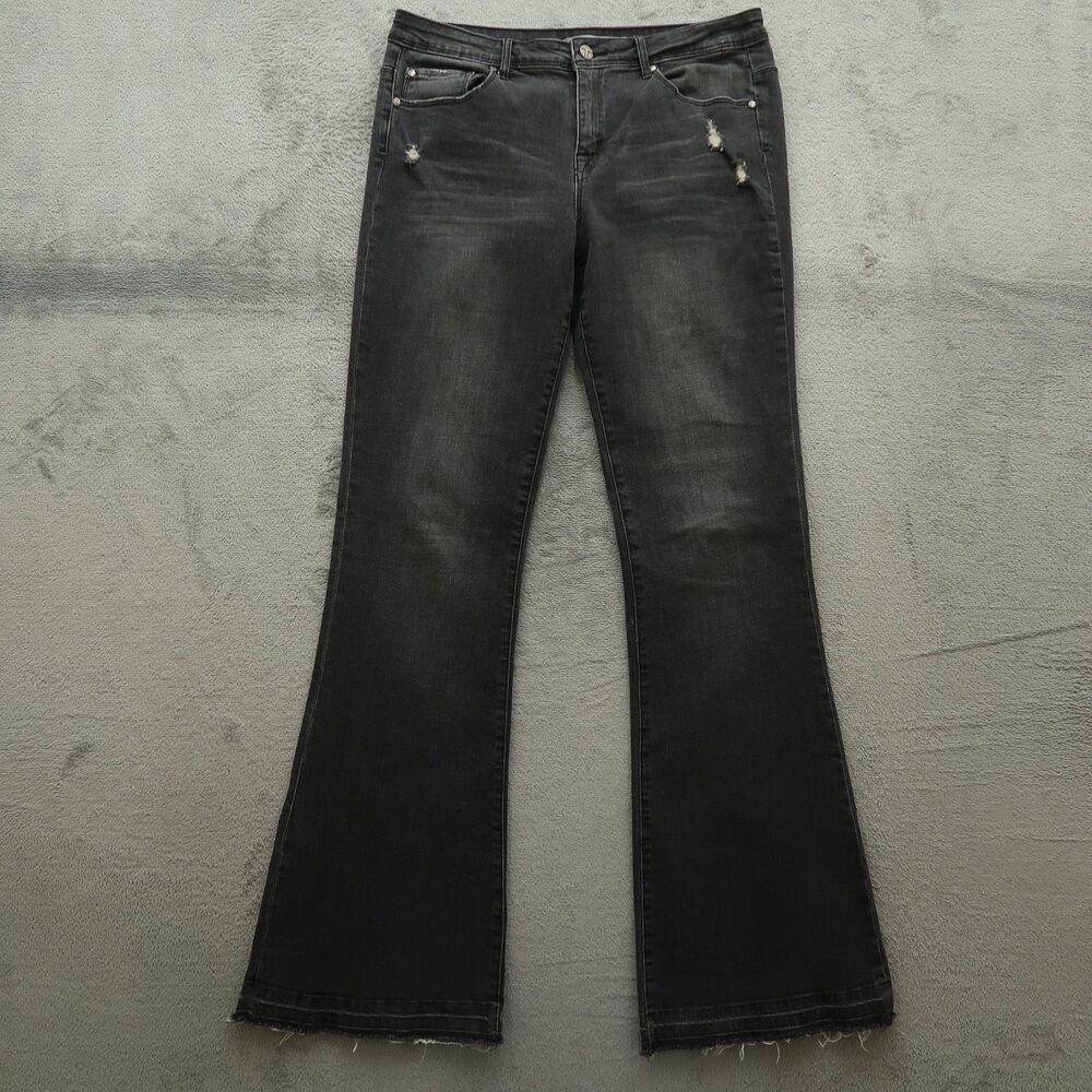 Tractr Jeans Women's Size 31 Gray Mid-Rise Flare Denim 34" Inseam Distressed - Picture 1 of 16